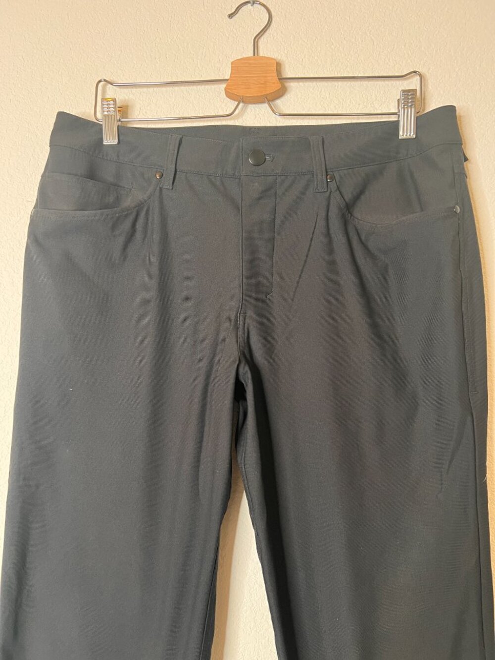 Lululemon Men's Classic-Fit Black Pants Trouser 34x32 - Picture 3 of 8